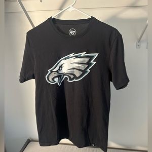 Philadelphia Eagles Small Black Logo Tee